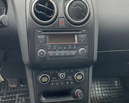 Белый Ниссан Кашкай, объемом двигателя 1.46 л и пробегом 243 тыс. км за 9700 $, фото 24 на Automoto.ua