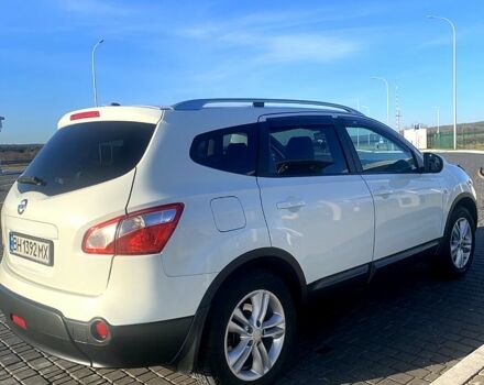 Белый Ниссан Кашкай, объемом двигателя 2 л и пробегом 151 тыс. км за 11000 $, фото 1 на Automoto.ua