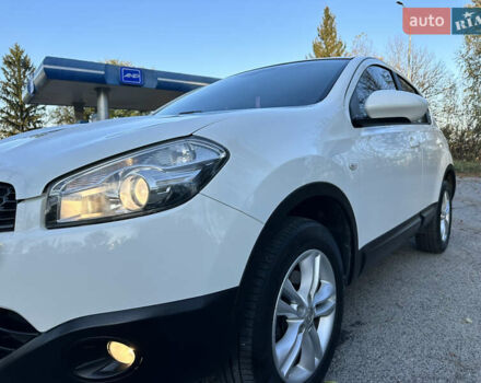 Белый Ниссан Кашкай, объемом двигателя 1.5 л и пробегом 230 тыс. км за 9700 $, фото 8 на Automoto.ua