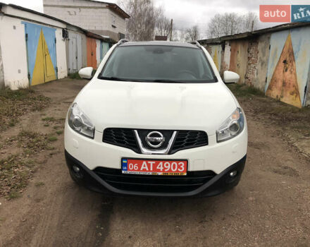 Белый Ниссан Кашкай, объемом двигателя 2 л и пробегом 195 тыс. км за 11655 $, фото 1 на Automoto.ua