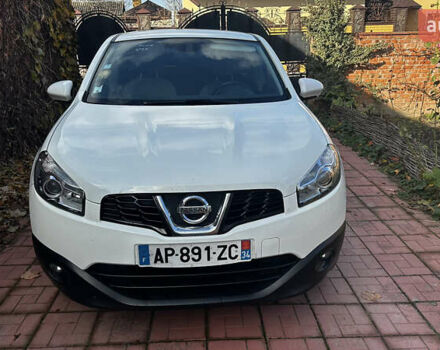 Білий Ніссан Кашкай, об'ємом двигуна 1.46 л та пробігом 229 тис. км за 10300 $, фото 3 на Automoto.ua