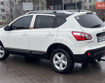 Белый Ниссан Кашкай, объемом двигателя 1.46 л и пробегом 186 тыс. км за 9600 $, фото 4 на Automoto.ua