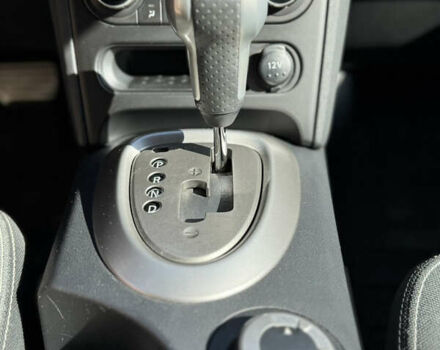 Білий Ніссан Кашкай, об'ємом двигуна 2 л та пробігом 150 тис. км за 11500 $, фото 5 на Automoto.ua