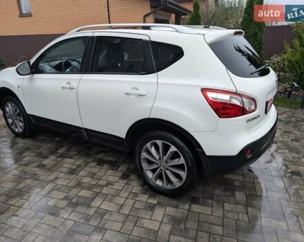 Белый Ниссан Кашкай, объемом двигателя 1.5 л и пробегом 99 тыс. км за 11999 $, фото 15 на Automoto.ua