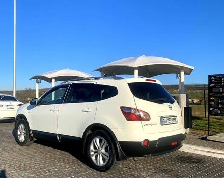 Белый Ниссан Кашкай, объемом двигателя 2 л и пробегом 151 тыс. км за 11000 $, фото 2 на Automoto.ua