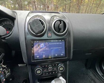 Білий Ніссан Кашкай, об'ємом двигуна 2 л та пробігом 163 тис. км за 11800 $, фото 8 на Automoto.ua