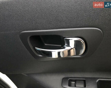 Белый Ниссан Кашкай, объемом двигателя 2 л и пробегом 195 тыс. км за 11655 $, фото 43 на Automoto.ua