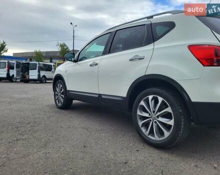 Білий Ніссан Кашкай, об'ємом двигуна 1.5 л та пробігом 217 тис. км за 9300 $, фото 35 на Automoto.ua