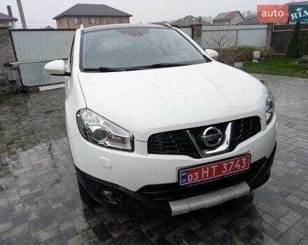 Белый Ниссан Кашкай, объемом двигателя 1.5 л и пробегом 99 тыс. км за 11999 $, фото 5 на Automoto.ua