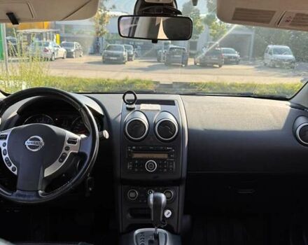 Белый Ниссан Кашкай, объемом двигателя 2 л и пробегом 199 тыс. км за 10600 $, фото 12 на Automoto.ua