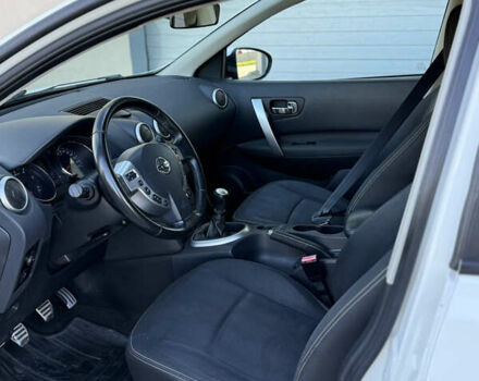 Білий Ніссан Кашкай, об'ємом двигуна 1.5 л та пробігом 234 тис. км за 9500 $, фото 7 на Automoto.ua