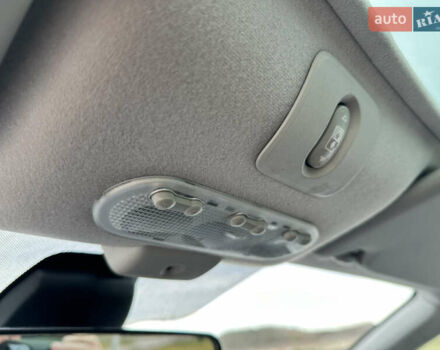 Белый Ниссан Кашкай, объемом двигателя 1.6 л и пробегом 176 тыс. км за 9999 $, фото 50 на Automoto.ua