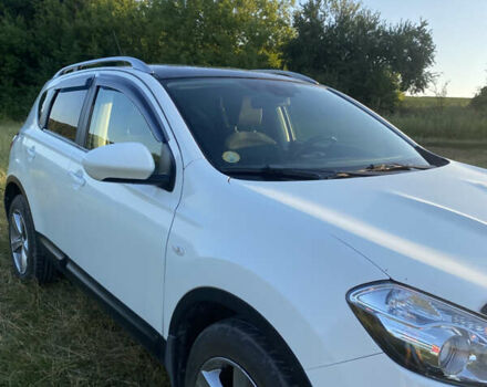 Білий Ніссан Кашкай, об'ємом двигуна 2 л та пробігом 210 тис. км за 11500 $, фото 2 на Automoto.ua