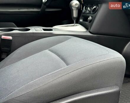 Белый Ниссан Кашкай, объемом двигателя 2 л и пробегом 122 тыс. км за 10700 $, фото 48 на Automoto.ua