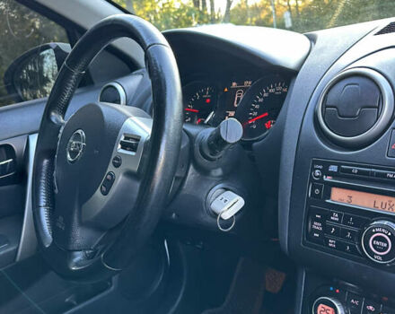 Белый Ниссан Кашкай, объемом двигателя 1.5 л и пробегом 230 тыс. км за 9700 $, фото 26 на Automoto.ua