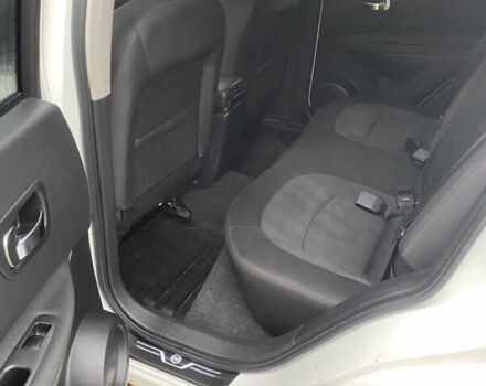 Белый Ниссан Кашкай, объемом двигателя 1.5 л и пробегом 203 тыс. км за 9800 $, фото 10 на Automoto.ua