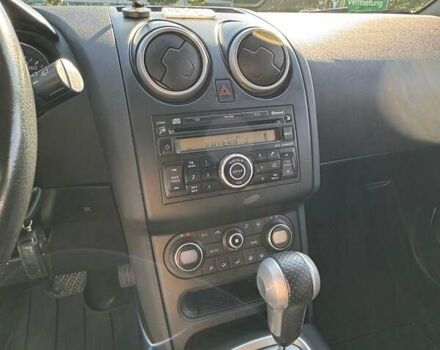 Белый Ниссан Кашкай, объемом двигателя 2 л и пробегом 199 тыс. км за 10600 $, фото 14 на Automoto.ua