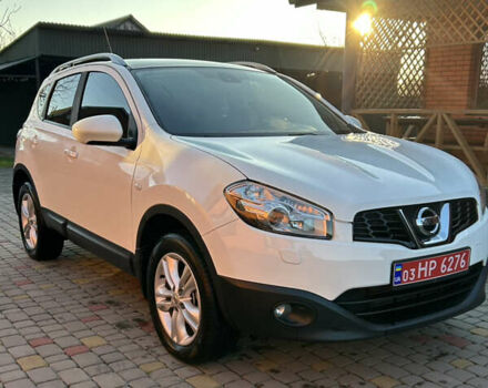 Білий Ніссан Кашкай, об'ємом двигуна 1.5 л та пробігом 186 тис. км за 10500 $, фото 3 на Automoto.ua