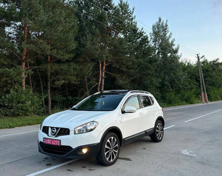 Білий Ніссан Кашкай, об'ємом двигуна 2 л та пробігом 210 тис. км за 10800 $, фото 48 на Automoto.ua