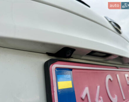 Белый Ниссан Кашкай, объемом двигателя 1.6 л и пробегом 176 тыс. км за 9999 $, фото 21 на Automoto.ua