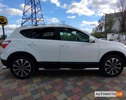 Белый Ниссан Кашкай, объемом двигателя 1.5 л и пробегом 229 тыс. км за 9850 $, фото 7 на Automoto.ua