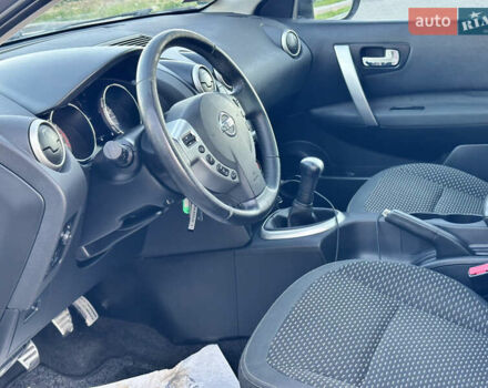 Білий Ніссан Кашкай, об'ємом двигуна 1.6 л та пробігом 176 тис. км за 10599 $, фото 47 на Automoto.ua