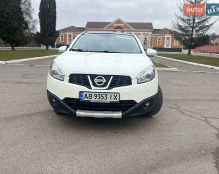 Белый Ниссан Кашкай, объемом двигателя 2 л и пробегом 190 тыс. км за 12000 $, фото 1 на Automoto.ua