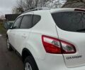 Белый Ниссан Кашкай, объемом двигателя 1.5 л и пробегом 234 тыс. км за 10500 $, фото 6 на Automoto.ua