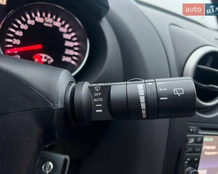 Белый Ниссан Кашкай, объемом двигателя 2 л и пробегом 128 тыс. км за 12490 $, фото 25 на Automoto.ua