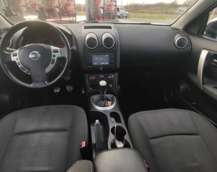 Білий Ніссан Кашкай, об'ємом двигуна 2 л та пробігом 270 тис. км за 9500 $, фото 5 на Automoto.ua