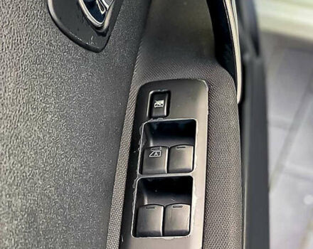 Ниссан Кашкай 2011 в Днепре (Днепропетровске) на Automoto.ua Белый Ниссан Кашкай, объемом двигателя 2 л и пробегом 162 тыс. км за 10300 $, фото 31 на Automoto.ua