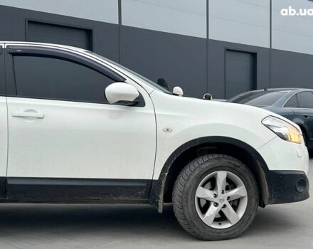 Белый Ниссан Кашкай, объемом двигателя 2 л и пробегом 128 тыс. км за 12490 $, фото 11 на Automoto.ua