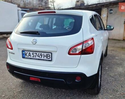 Белый Ниссан Кашкай, объемом двигателя 2 л и пробегом 115 тыс. км за 9900 $, фото 13 на Automoto.ua