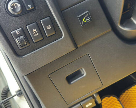 Білий Ніссан Кашкай, об'ємом двигуна 2 л та пробігом 147 тис. км за 12300 $, фото 8 на Automoto.ua