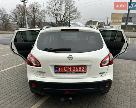 Белый Ниссан Кашкай, объемом двигателя 1.5 л и пробегом 167 тыс. км за 10499 $, фото 22 на Automoto.ua