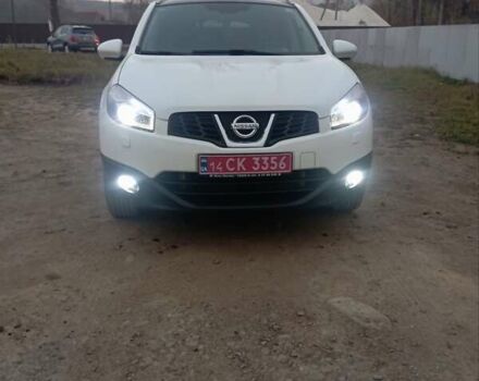 Білий Ніссан Кашкай, об'ємом двигуна 2 л та пробігом 231 тис. км за 11800 $, фото 6 на Automoto.ua