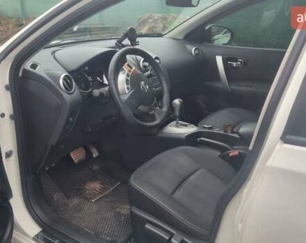 Білий Ніссан Кашкай, об'ємом двигуна 2 л та пробігом 168 тис. км за 11300 $, фото 3 на Automoto.ua