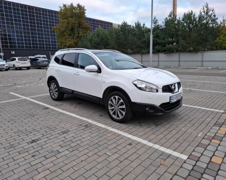 Белый Ниссан Кашкай, объемом двигателя 2 л и пробегом 217 тыс. км за 12800 $, фото 3 на Automoto.ua