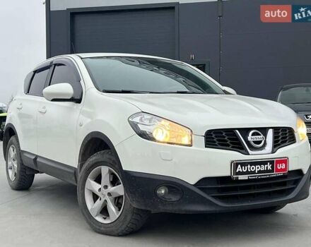 Белый Ниссан Кашкай, объемом двигателя 2 л и пробегом 128 тыс. км за 12490 $, фото 2 на Automoto.ua
