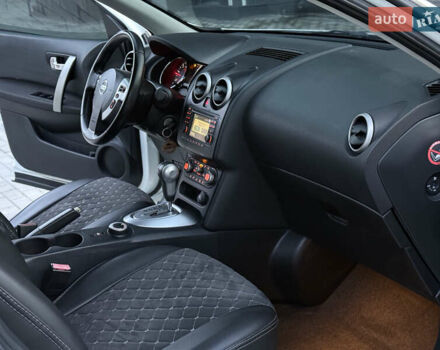 Білий Ніссан Кашкай, об'ємом двигуна 2 л та пробігом 214 тис. км за 11999 $, фото 19 на Automoto.ua