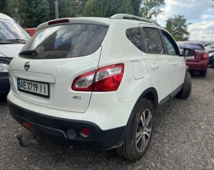 Белый Ниссан Кашкай, объемом двигателя 2 л и пробегом 180 тыс. км за 5999 $, фото 3 на Automoto.ua