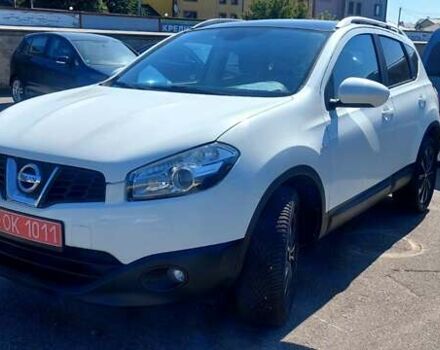 Білий Ніссан Кашкай, об'ємом двигуна 1.6 л та пробігом 197 тис. км за 10999 $, фото 6 на Automoto.ua