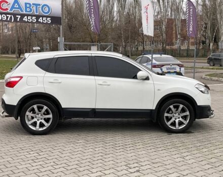 Белый Ниссан Кашкай, объемом двигателя 2 л и пробегом 149 тыс. км за 10900 $, фото 7 на Automoto.ua