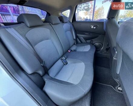 Белый Ниссан Кашкай, объемом двигателя 2 л и пробегом 197 тыс. км за 8690 $, фото 9 на Automoto.ua