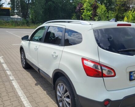 Белый Ниссан Кашкай, объемом двигателя 2 л и пробегом 194 тыс. км за 11750 $, фото 3 на Automoto.ua