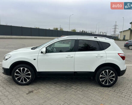 Белый Ниссан Кашкай, объемом двигателя 1.6 л и пробегом 170 тыс. км за 10555 $, фото 11 на Automoto.ua