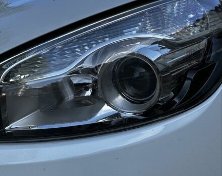 Білий Ніссан Кашкай, об'ємом двигуна 2 л та пробігом 215 тис. км за 9300 $, фото 16 на Automoto.ua