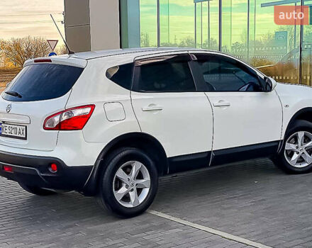 Ниссан Кашкай 2011 в Днепре (Днепропетровске) на Automoto.ua Белый Ниссан Кашкай, объемом двигателя 2 л и пробегом 162 тыс. км за 10300 $, фото 6 на Automoto.ua