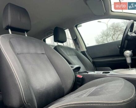 Белый Ниссан Кашкай, объемом двигателя 2 л и пробегом 151 тыс. км за 11300 $, фото 22 на Automoto.ua