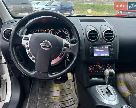 Белый Ниссан Кашкай, объемом двигателя 2 л и пробегом 128 тыс. км за 12490 $, фото 22 на Automoto.ua